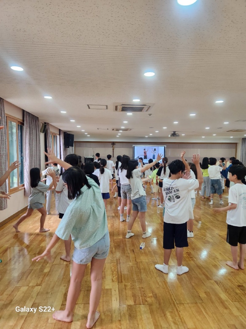 동백 성마리아 성당 2025 여름 신앙 캠프-2025캠프(초등부)-71040423752.jpg